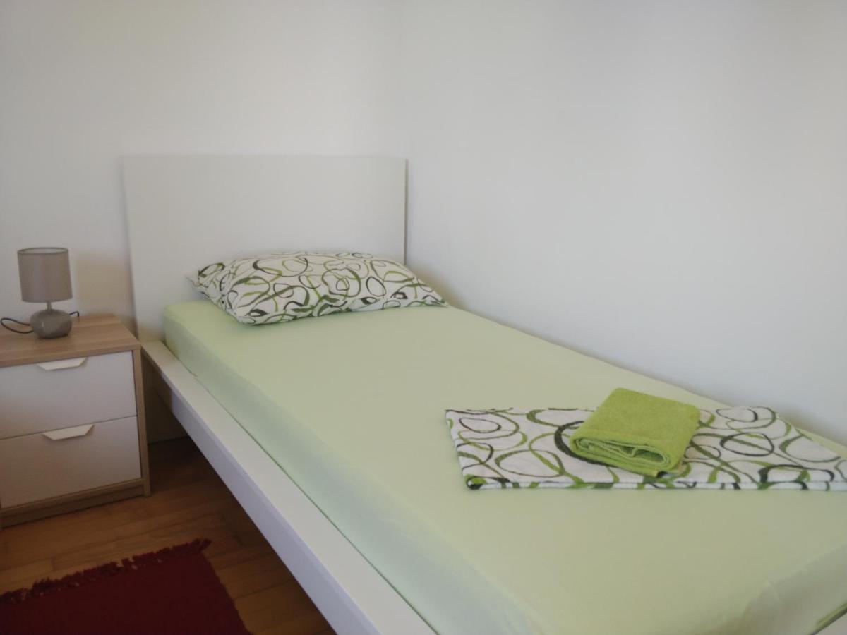 נובליה Apartments Booky מראה חיצוני תמונה