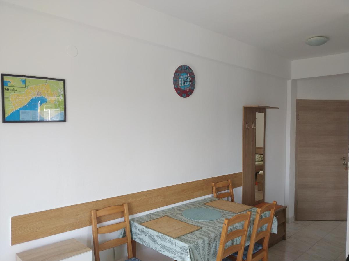 נובליה Apartments Booky מראה חיצוני תמונה