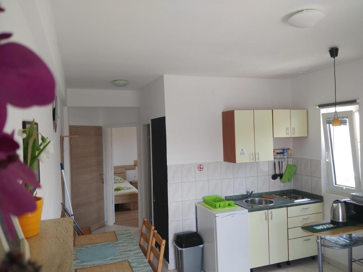 נובליה Apartments Booky מראה חיצוני תמונה