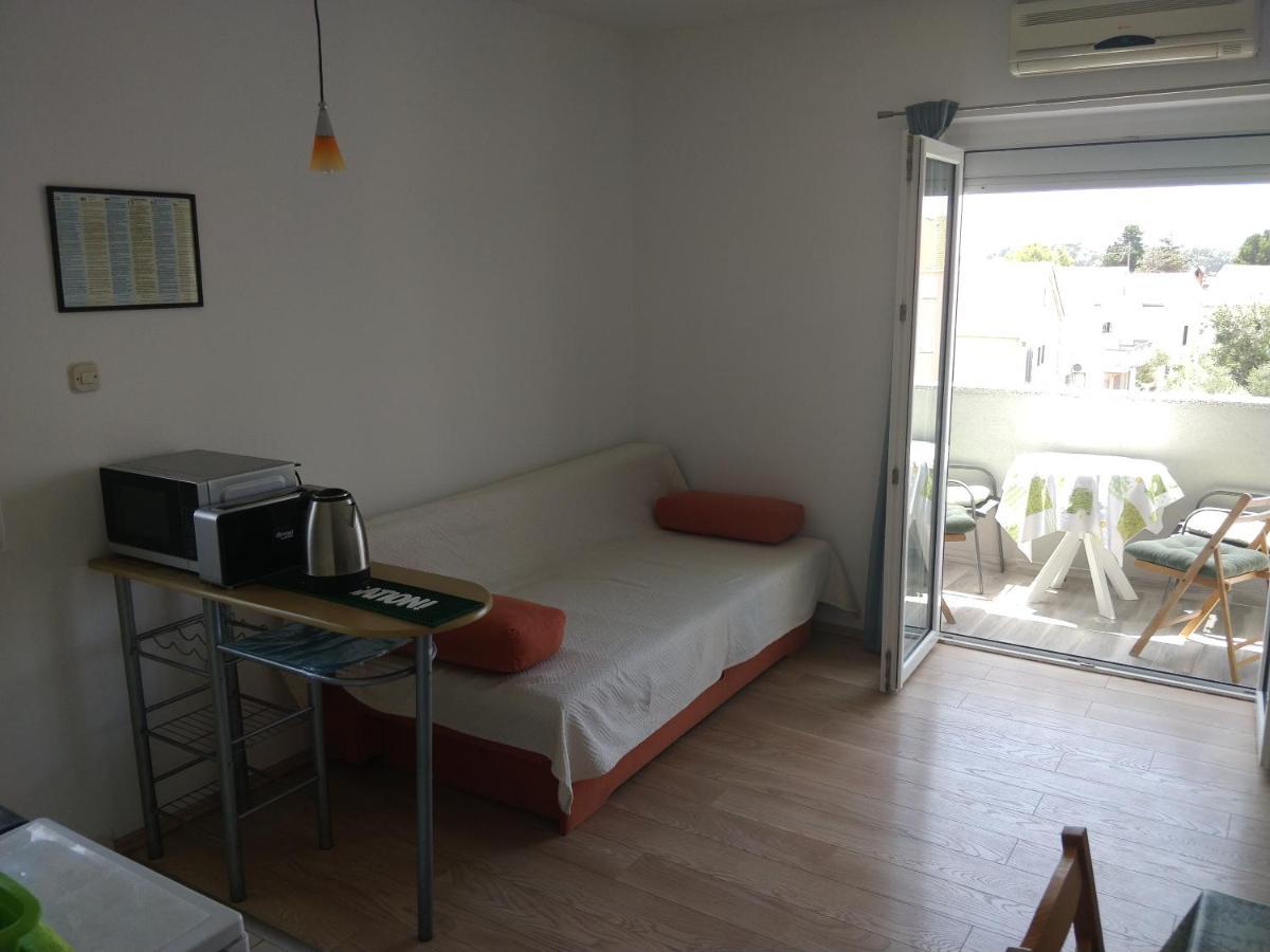 נובליה Apartments Booky מראה חיצוני תמונה