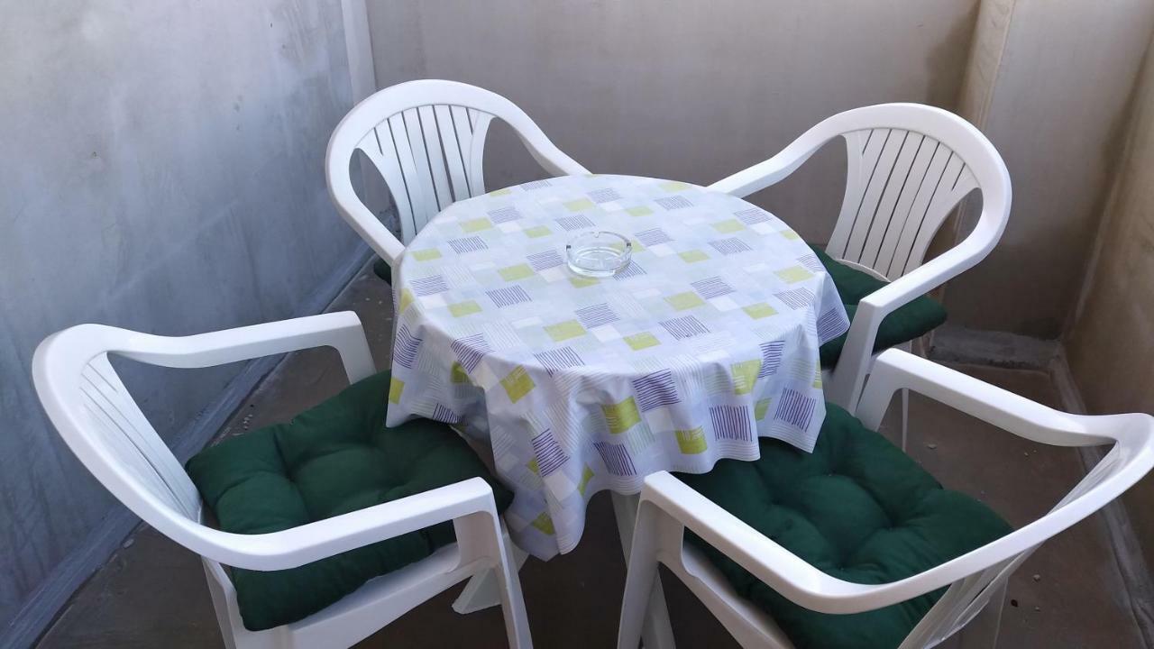 נובליה Apartments Booky מראה חיצוני תמונה