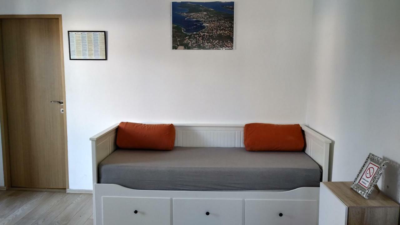 נובליה Apartments Booky מראה חיצוני תמונה
