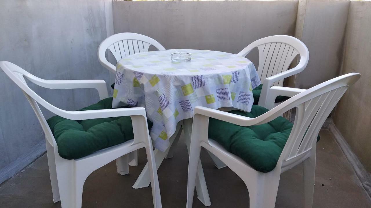 נובליה Apartments Booky מראה חיצוני תמונה