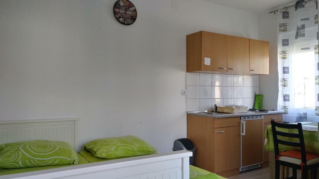 נובליה Apartments Booky מראה חיצוני תמונה
